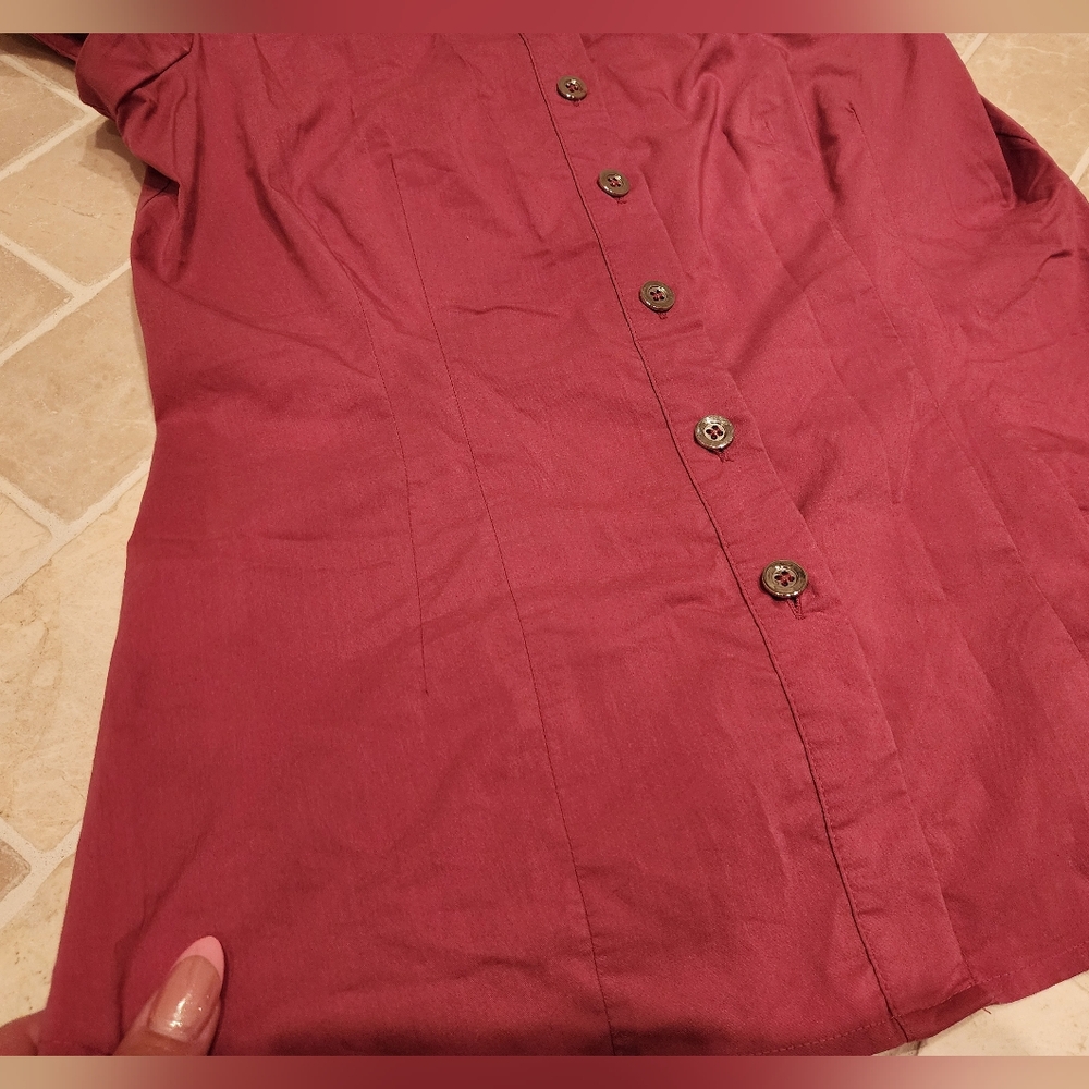 Worthington Women's Burgundy Button-Up Shirt Small - Picture 2 of 8